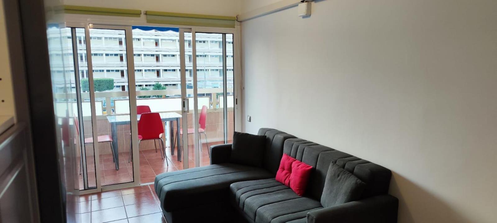Huoneisto 5 Min Walk From Yumbo 310 Playa del Inglés
